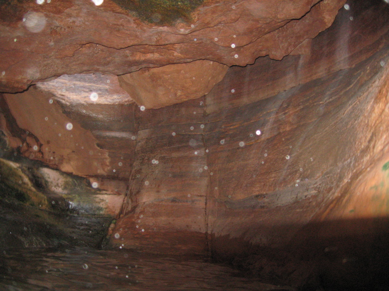 Elves Canyon, behind the waterfall